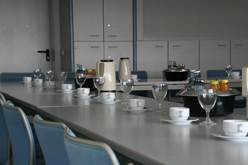 Rtb-Hotel - Sportschule Bergisch Gladbach Eksteriør bilde