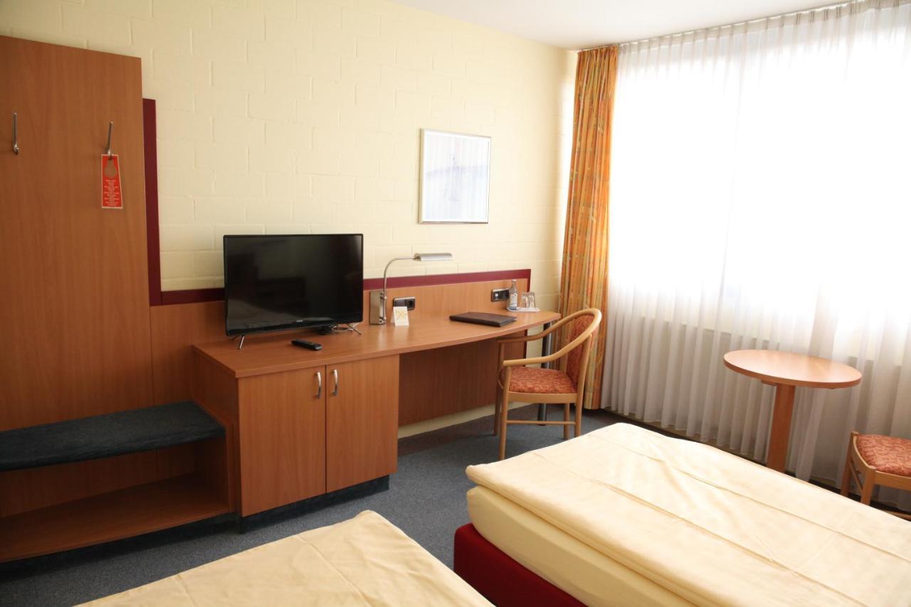 Rtb-Hotel - Sportschule Bergisch Gladbach Eksteriør bilde