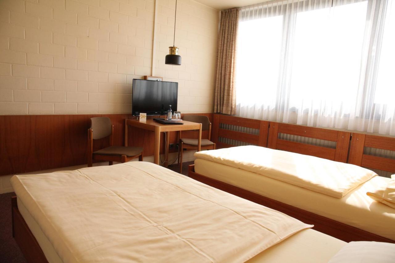 Rtb-Hotel - Sportschule Bergisch Gladbach Eksteriør bilde